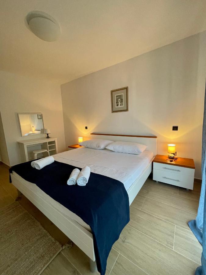 ילסה Apartment Frina I, Island Hvar מראה חיצוני תמונה
